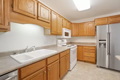 2008 Cassi Rdg, Waterloo, IA 50701 photo 14