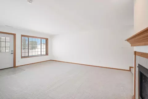 2008 Cassi Rdg, Waterloo, IA 50701 photo 9
