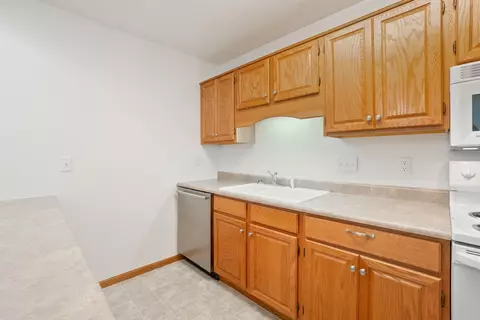 2008 Cassi Rdg, Waterloo, IA 50701 photo 13