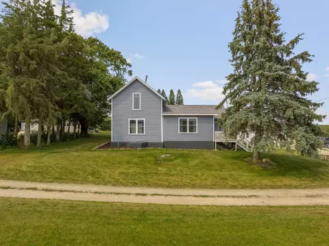 27739 305th St, Parkersburg, IA 50665