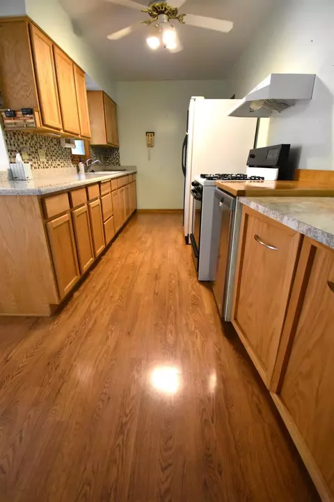 121 E Dunkerton Rd, Cedar Falls, IA 50613 photo 4