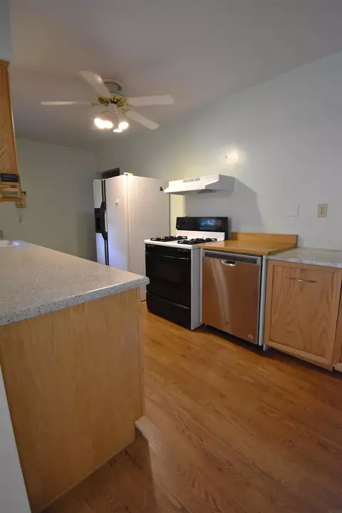 121 E Dunkerton Rd, Cedar Falls, IA 50613 photo 3