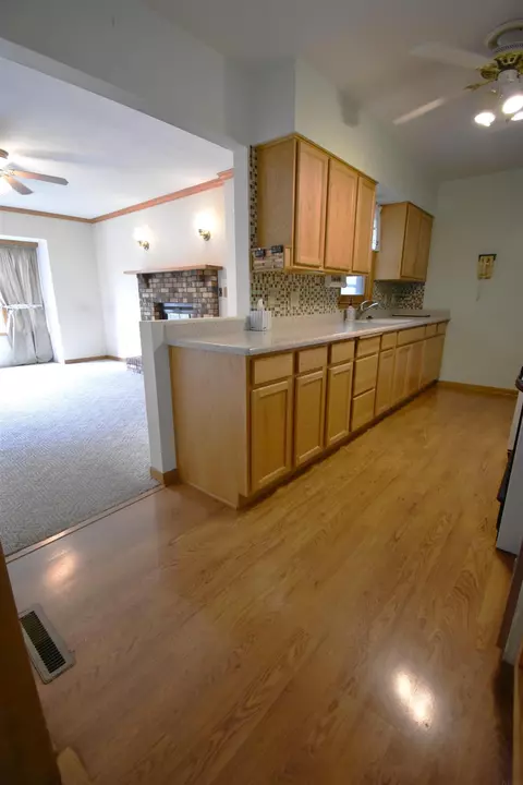121 E Dunkerton Rd, Cedar Falls, IA 50613 photo 5