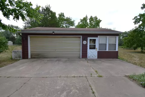 121 E Dunkerton Rd, Cedar Falls, IA 50613 photo 20