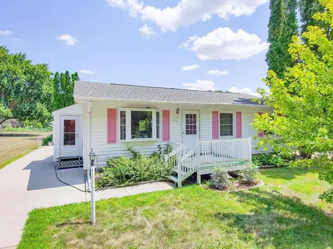 1135 Wren, Waterloo, IA 50701