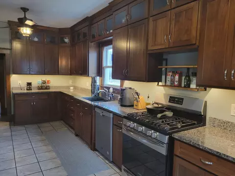 519 E 1st St, Sumner, IA 50674 photo 11