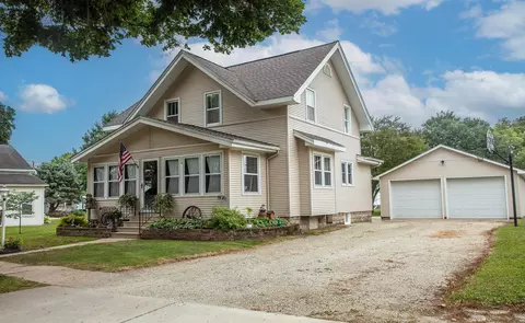 314 S Mather St, Clarksville, IA 50619
