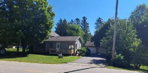 103 1st Ave, Frederika, IA 50630