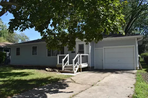 1020 Maple St, Osage, IA 50461