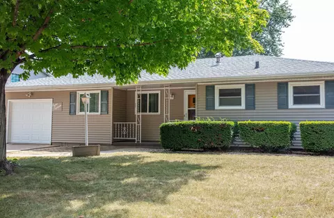 815 NW Greenfield Ave, Waverly, IA 50677