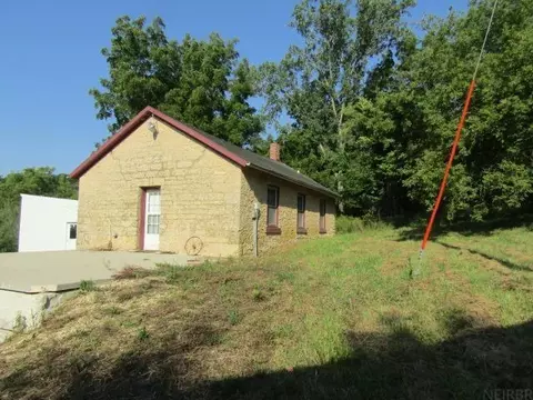 34557 Hawk Ave, Edgewood, IA 52042