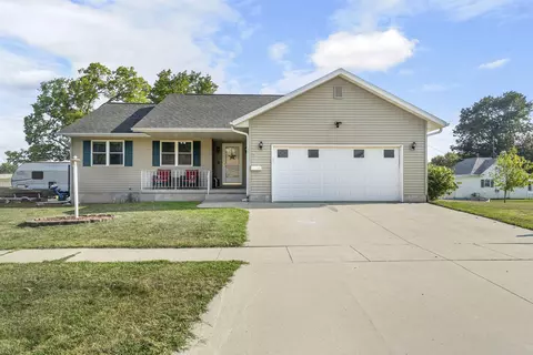 300 W Marion St, Manchester, IA 52057