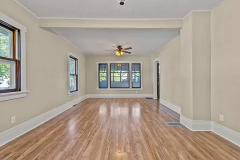 1202 Forest Ave, Waterloo, IA 50702 photo 6