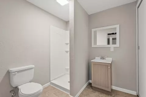 1202 Forest Ave, Waterloo, IA 50702 photo 17