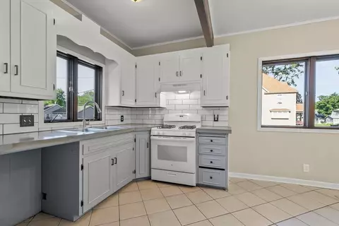 1202 Forest Ave, Waterloo, IA 50702 photo 10