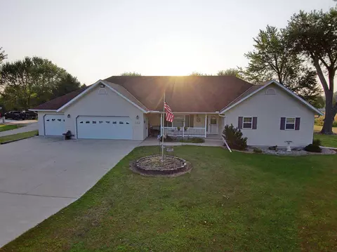 1120 Division St, Osage, IA 50461