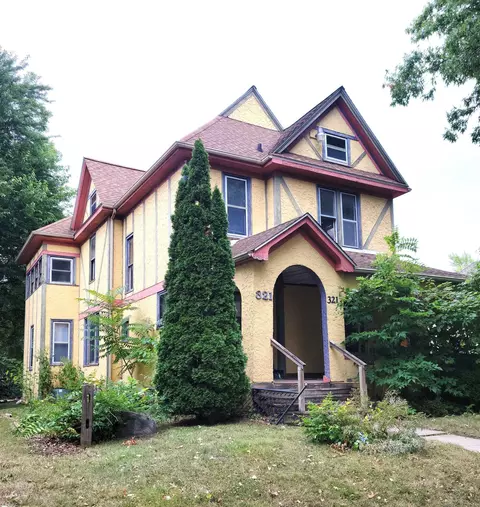 321 Western Ave, Waterloo, IA 50701