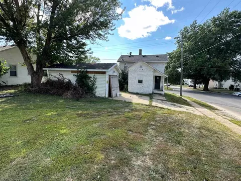 1200 E Mitchell Ave, Waterloo, IA 50702 photo 3