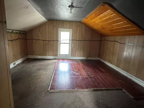 1200 E Mitchell Ave, Waterloo, IA 50702 photo 13
