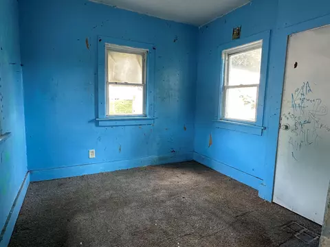 1200 E Mitchell Ave, Waterloo, IA 50702 photo 11
