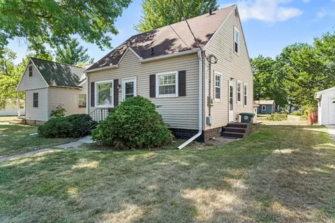 2807 E 4th St, Waterloo, IA 50703 photo 16