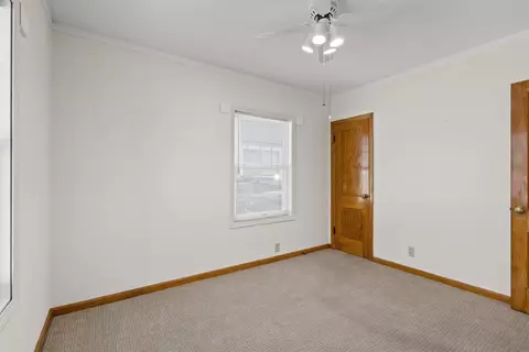 1127 Cornwall Ave, Waterloo, IA 50702 photo 13