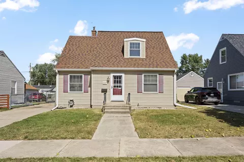 1127 Cornwall Ave, Waterloo, IA 50702