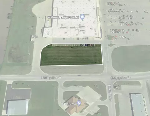 SW Enterprise Drive, Independence, IA 50644