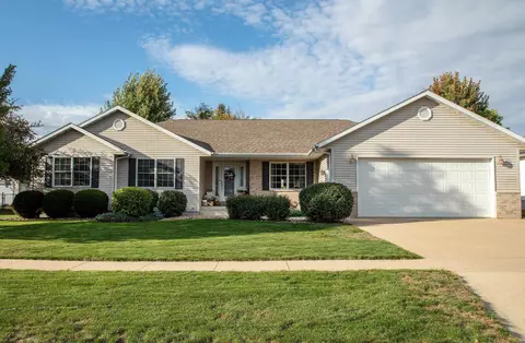1308 Shepherd Ave, Waverly, IA 50677
