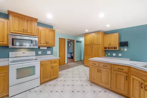 508 7th St, Gladbrook, IA 50635 photo 9
