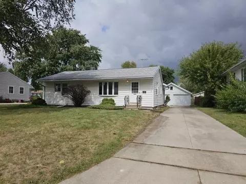 1909 Lorraine, Waterloo, IA 50702