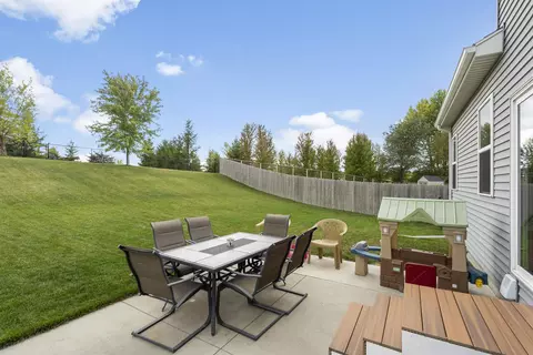 1109 Sandpiper Ct, Waterloo, IA 50702 photo 25