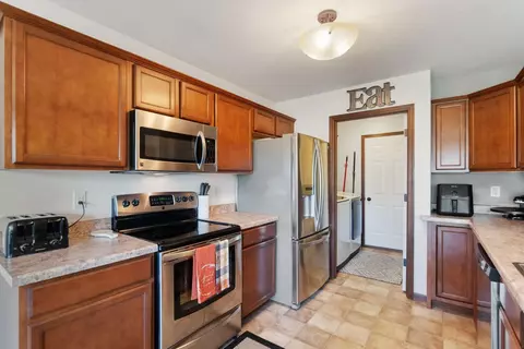 5021 Millenium Dr, Cedar Falls, IA 50613 photo 12