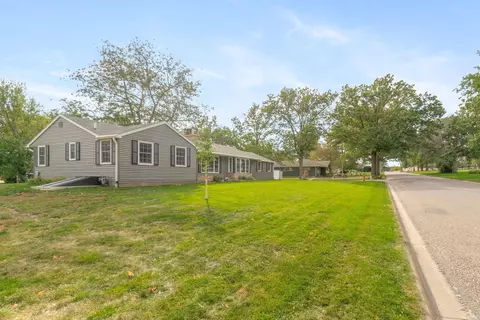 511 W 6th, Sumner, IA 50674 photo 2