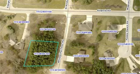 2539 Whispering Pines Rd, Decorah, IA 52101