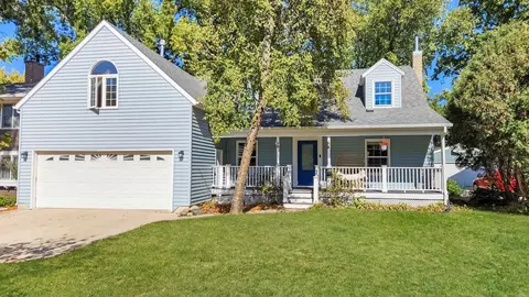 2200 Rainbow Dr, Cedar Falls, IA 50613