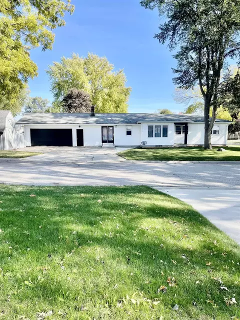 1319 Scott Ave, Waterloo, IA 50701