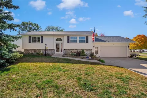 311 U Ln, Dike, IA 50624