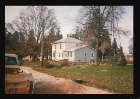 3036 Gilmore, Ionia, IA 50645