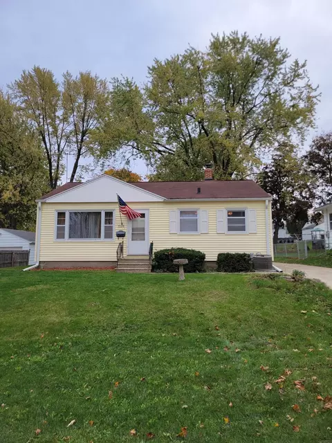 1526 Glenny Ave, Waterloo, IA 50702
