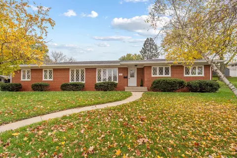 2107 Touchae St, Waterloo, IA 50702