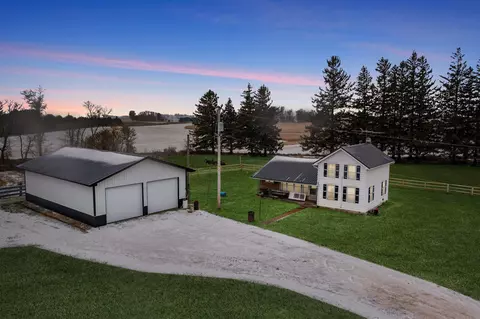 142 Hwy 52, Postville, IA 52162