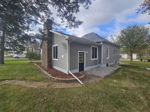2645 Hwy D65, Buckingham, IA 50612