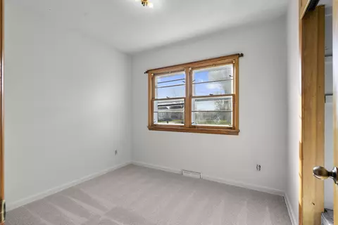 121 Lowder Rd, Waterloo, IA 50703 photo 11
