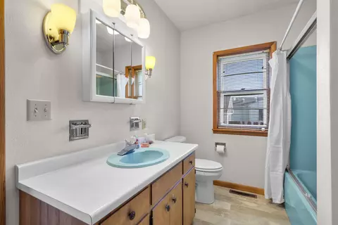 121 Lowder Rd, Waterloo, IA 50703 photo 15