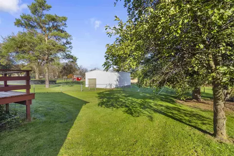121 Lowder Rd, Waterloo, IA 50703 photo 23