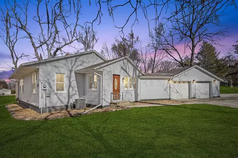 507 SW 2nd St, Tripoli, IA 50676