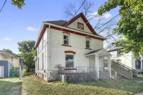1207 W 2nd, Waterloo, IA 50701