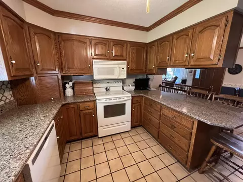 402 Pine Crest Dr, Decorah, IA 52101 photo 6