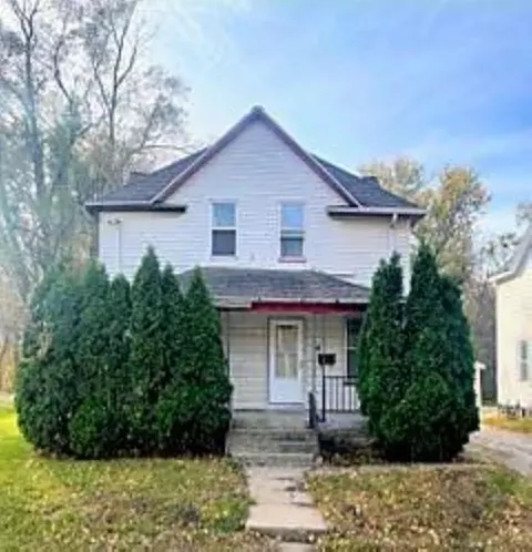 122 Newell St, Waterloo, IA 50703